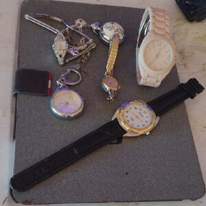 Elegant Black and Gold Men's& Women's Watches